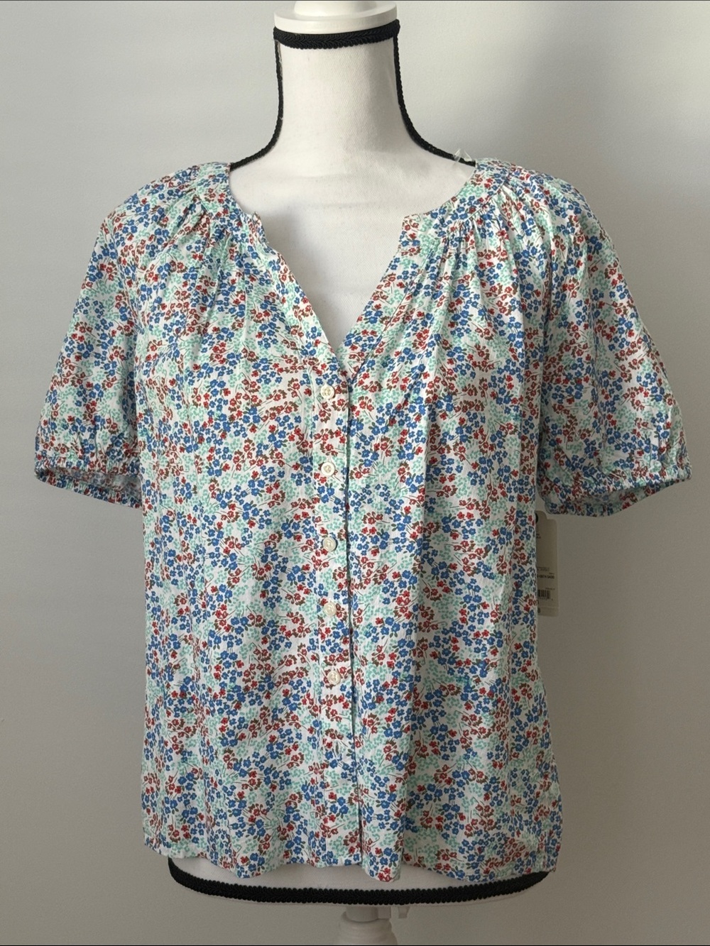 St. John’s Bay Petite Floral Button-Front Peasant Blouse - Blue/Red Multi Color